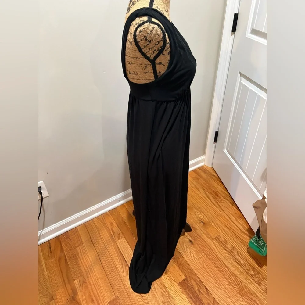 ⚓️J CREW Black Maxi Dress